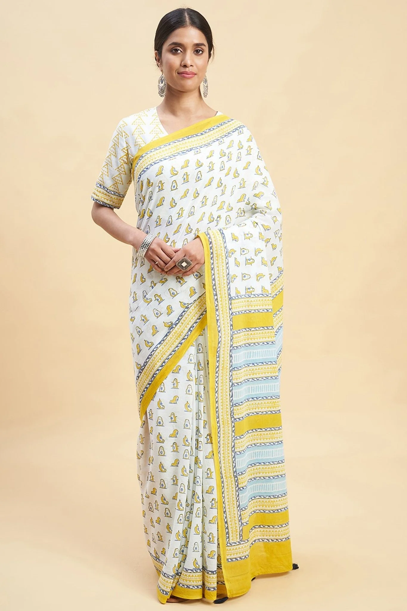 Pigment Saree